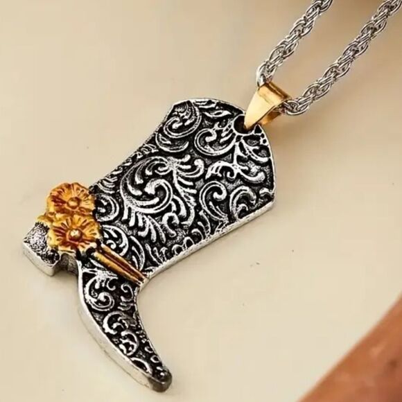 Silver Carved Flower Cowboy Boot Pendant Necklace Fashion Accessories - Picture 5 of 8